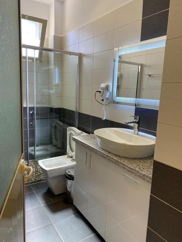 Vila Butrint Apartment Ksamil Ngoại thất bức ảnh