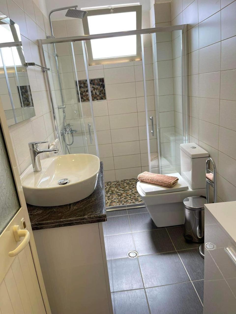 Vila Butrint Apartment Ksamil Ngoại thất bức ảnh